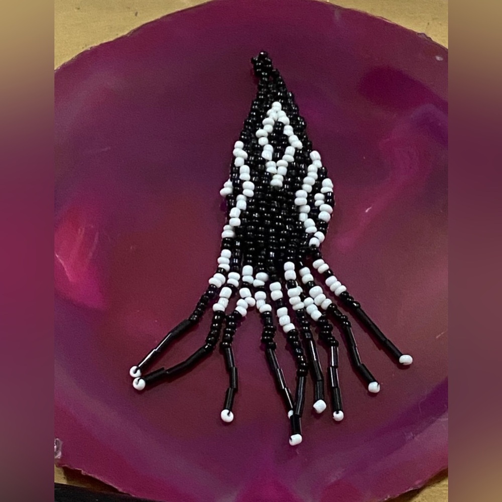 Black & White Beaded Pendant #9101